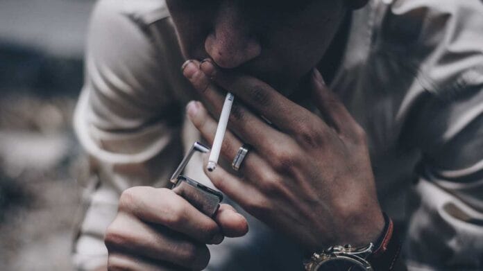 Menthol cigarette - Tobacco smoking