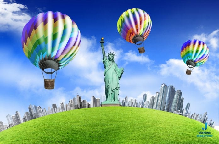 statue-of-liberty-national-monument Wallpaper - Stock photography