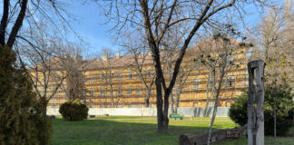 Assessing the Footprint of Everyday Energy Use