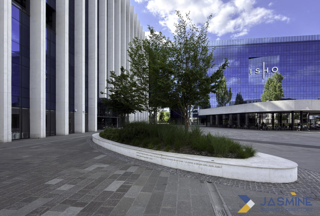 modern-business-center-plaza-2 Modern Business Center Plaza