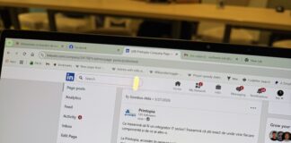 Industry-Specific vs General Directories for AI Visibility
